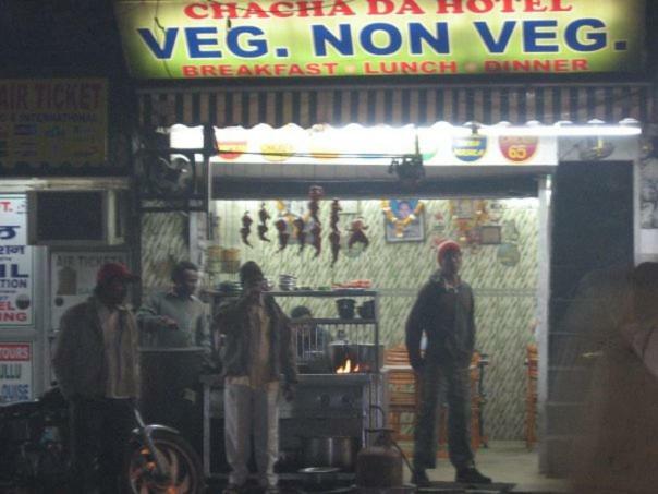 Hotel Lahorimal Deluxe Nuova Delhi Esterno foto